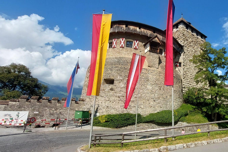 Vaduz a piedi: visita guidata alla capitale alpina del Liechtenstein