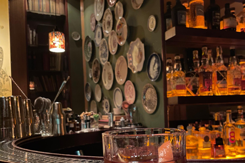 Belgrade: Nightlife Experience with Photos, Drinks, and Bars