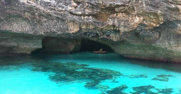 Formentera: Espalmador sightseeing tour, Caves and Hidden Coves with Snorkeling