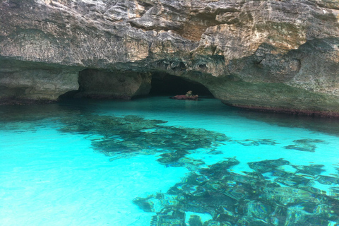 Formentera: Espalmador sightseeing tour, Caves and Hidden Coves with Snorkeling Formentera: Espalmador Tour, Grotte e Cale Nascoste with Snorkeling