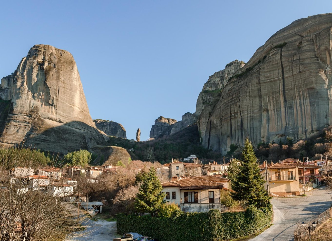 Athen: Dagsudflugt til Meteora-klostrene med huler og frokost