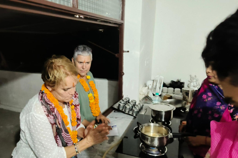 Jaipur: Rajasthani Cooking Class with Family &amp; Star Gazing