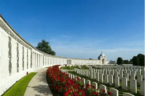Lille: WWI Battlefields and Memorials Day Tour
