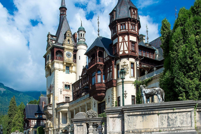 From Bucharest: 4-Day Private Transylvania Tour