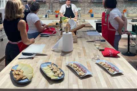 Bilbao : Cours de cuisine traditionnelle basque avec dégustation de vins