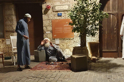 Guided Tour in Jeddah by local woman