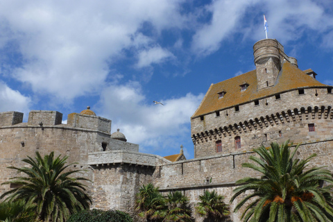 Saint-Malo: Private Guided Tour of the Historic Walled City Saint-Malo: 2-Hour Private Walking Tour & Commentary
