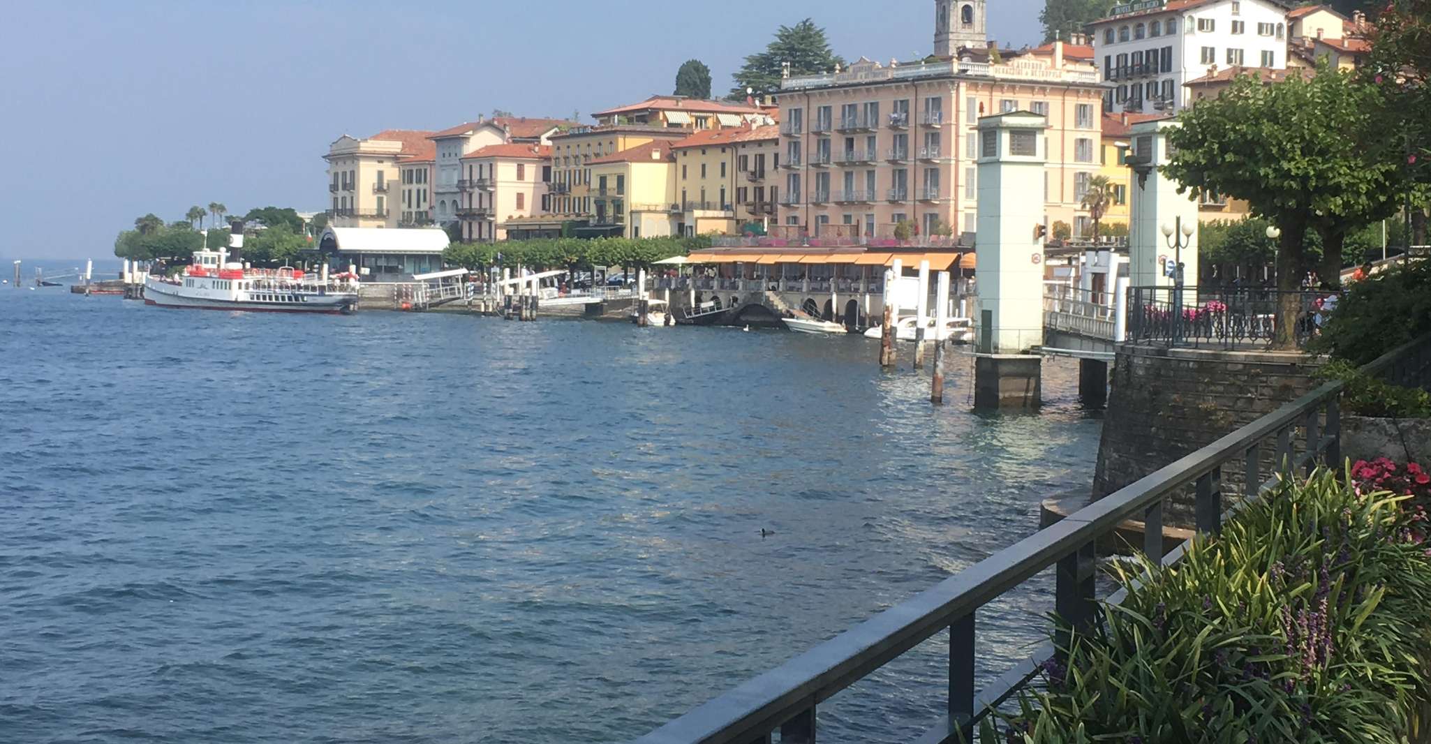 Desde Lugano, Bellaggio y Como viaje en tren y bote - Housity