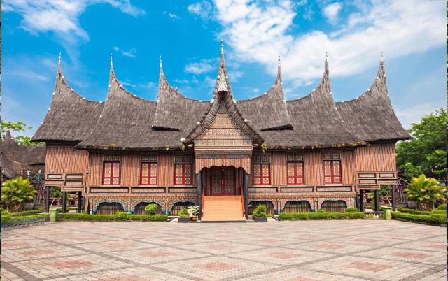 Visit Jakarta Tour Beautiful Miniature Glorious Park of Indonesia in Bandar Seri Begawan, Brunei