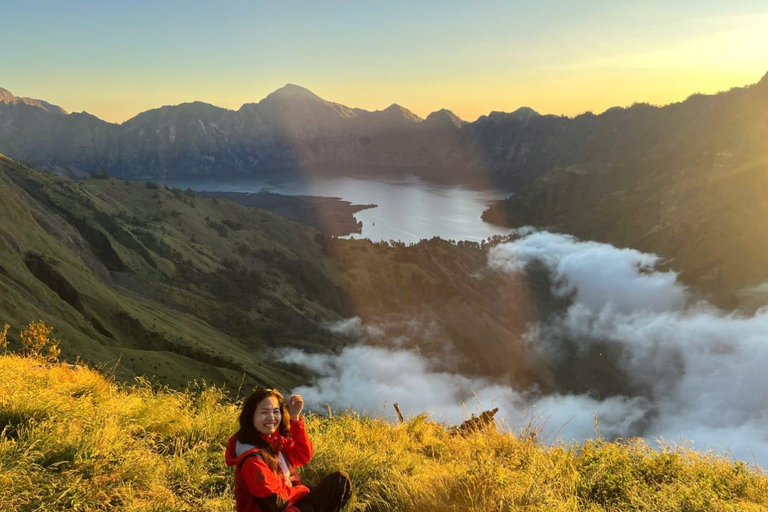 Mount Rinjani 2days and 1night summit Via Sembalun