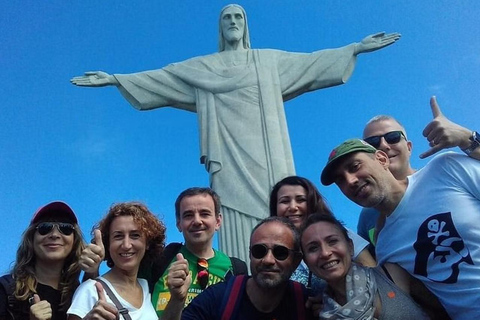 Rio de Janeiro: tour particular de 1 dia pela cidade com almoçoRio de Janeiro: Excursão particular de 1 dia pelo city tour com almoço