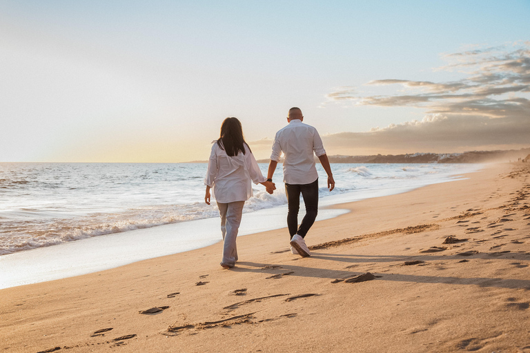 ALGARVE: Professional Photoshoot for Couples & Families Algarve: Private Photoshoot with a Professional Photographer