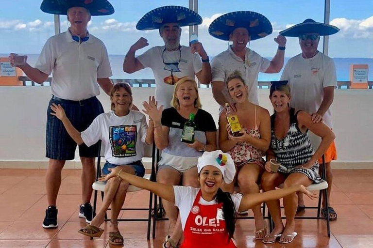 Cozumel: Salsa and Salsa Cooking and Dancing Experience