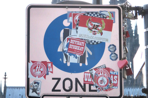 كولونيا: جولة سيرًا على الأقدام لمشاهدة كرة القدم والكرنفال