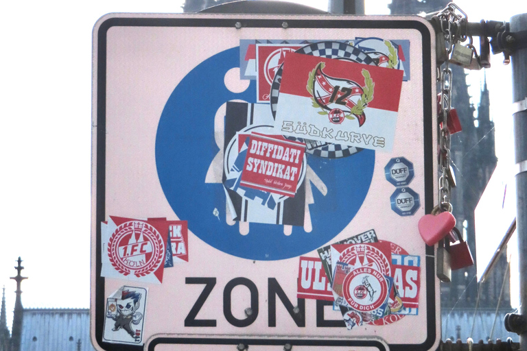 كولونيا: جولة سيرًا على الأقدام لمشاهدة كرة القدم والكرنفال