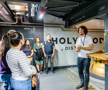 Edinburgh: Holyrood Distillery Whisky & Gin Tour