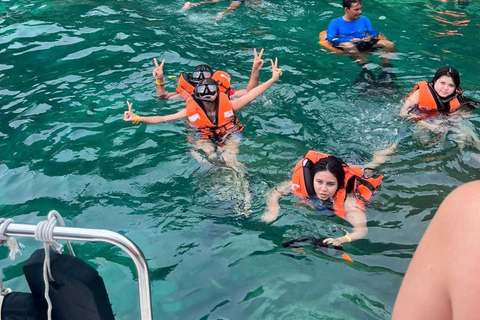 Full-Day Cham Island Snorkeling & Beach Escape from Hoi An