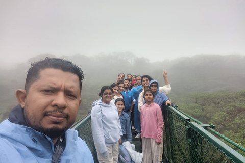 Monteverde: Cloud Forest Hanging Bridges Tour