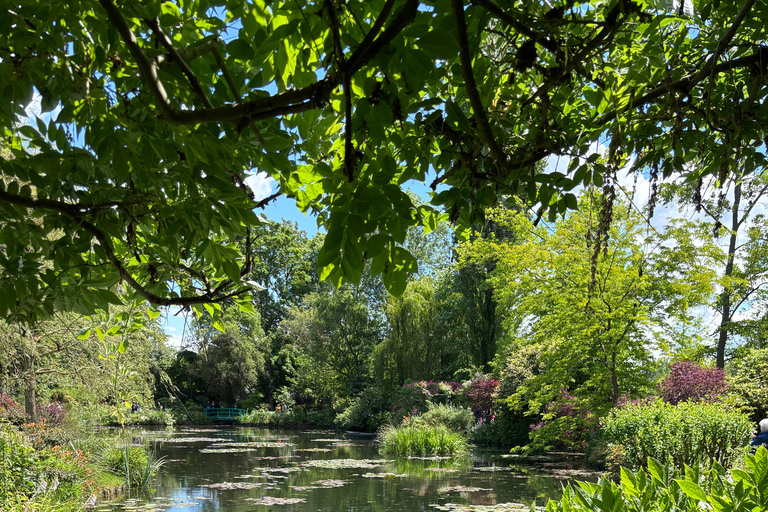 From Normandy to Paris: Exceptional Private Trip via Giverny