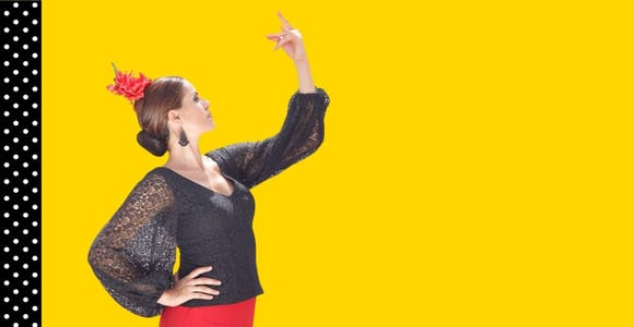 Marbella: 1-Hour Flamenco Dance Class with a Spanish Teacher