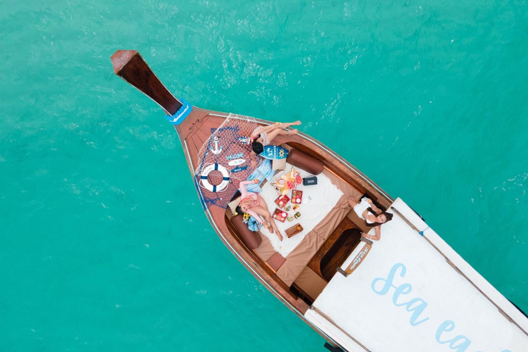 Krabi: Private Luxury Longtail Boat Trip to Hong Islands