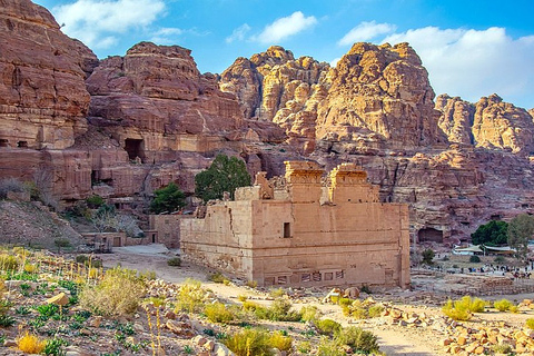 Jordan: 2-Day Petra, Wadi Rum and Dead Sea Experience 3 Star Stone, Salt & Sand: A 2-Day Jordan Experience