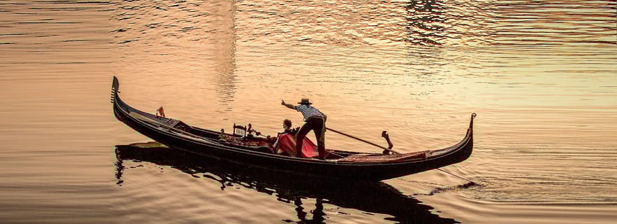 Hambourg : visite privée dans la royale Alstergondel vénitienne