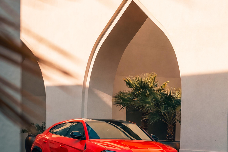 Muscat:Private Lamborghini Luxury City Tour with Local Guide Lamborghini Urus