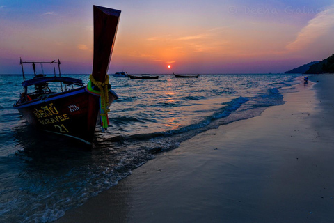 Passeio ao pôr do sol em Phi Phi e 4 ilhas + Plânctons bioluminescentes