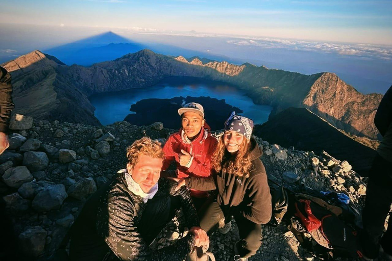 Oke Rinjani Excursión de 3 días al Monte Rinjani con acampada