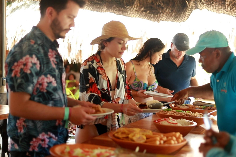 Isole Rosario: Daypass con trasporto e pranzo inclusi.