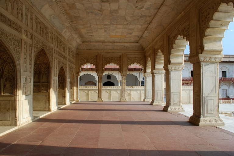 From Delhi: Taj Mahal Sunrise Tour & Agra Fort With Lunch Lunch & Breakfast 5-star hotel,Monument, Ticket, Car & Guide