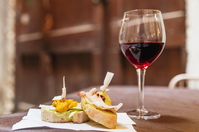 Venise : Cicchetti et bar à vin avec guide localVisite en petit groupe