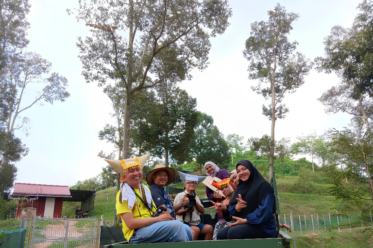 Melaka: Potai Farmstay 2-Day Minangkabau Culture Tour