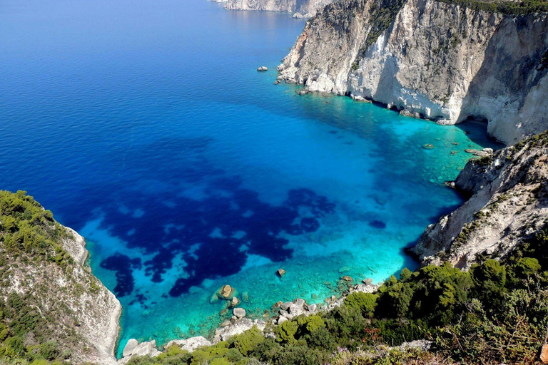 Zakynthos: Sunset Boat with Swim Stops and Prosecco Aperitif
