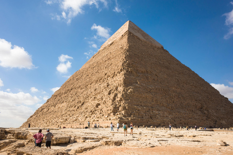 2-Day Cairo & Alexandria Tour: Pyramids, Sphinx, Catacombs Shared Tour in English with Lunch and Entry Tickets