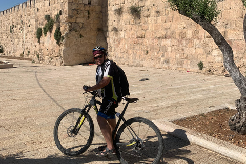 Jerusalem: Old City 3 Hours Circle Walking TourJerusalem: Old City 3 Hours Private Circle Walking Tour