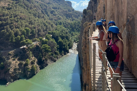 From Fuengirola: Caminito del Rey Guided Day Trip From Fuengirola