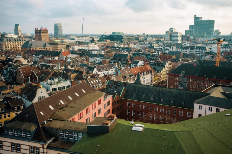 Düsseldorf: Private Geschichtstour mit einem lokalen Experten