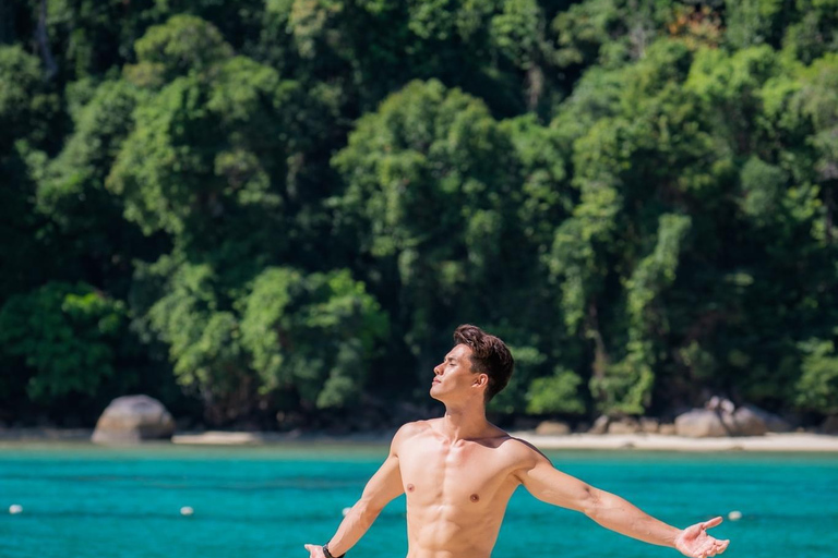 Khao Lak : Excursion de plongée en apnée dans les îles Surin avec le village Moken