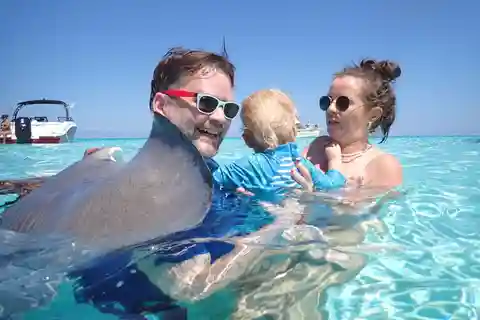 Stingray City and Starfish Point Beach - (2 Stops)
