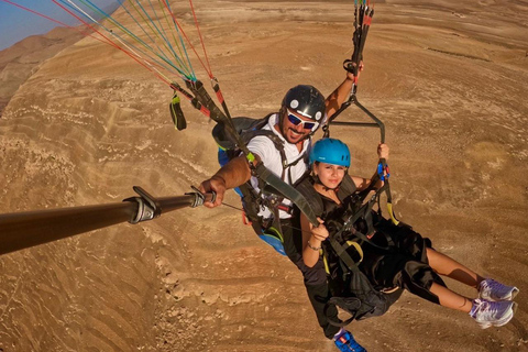 Marrakech: Parapente sobre el desierto de Agafay y vistas al monte Atlas