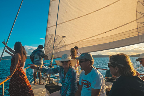 Havannah Harbour Sunset Cruise +Dinner (No Transfer/Own Way)