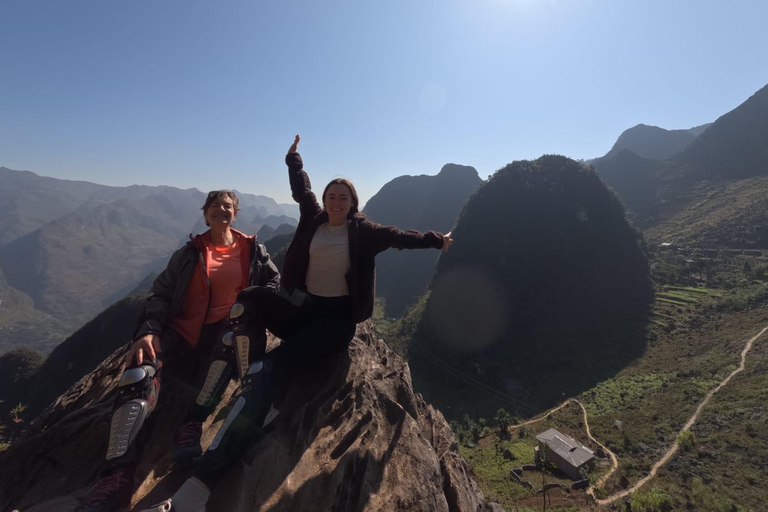Ha Giang Loop - Na Hang Lake Boat trip 4 Days Motorbike tour Easy Rider