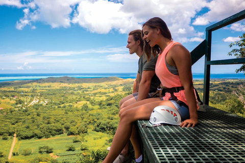 Największa tyrolka/Jaskinia i wodospad Biausevu Wycieczka odkrywczatylko hotele w rejonie wybrzeża koralowego (odbiór i transport powrotny)