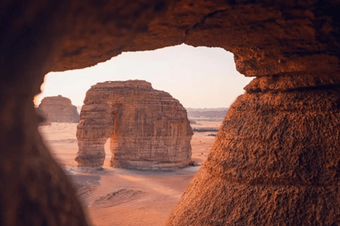 AlUla: 2-Day Tour with Private Local Guide & Transport