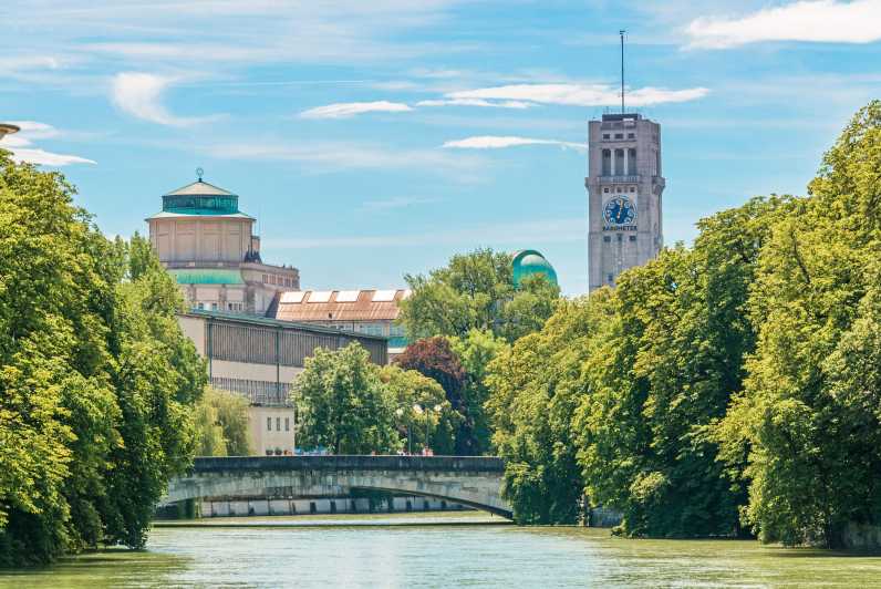 Munich: City Card for Public Transportation and Discounts