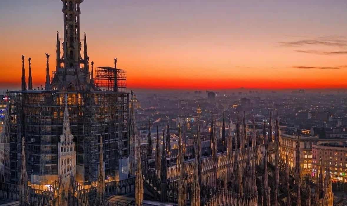 Mailand: Dom-Express-Tour mit Dachterrasse und Museumseintritt
