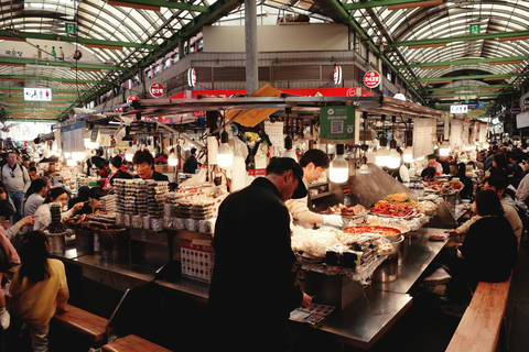 Seoul Vegan Vegetarian Market Food Tour with Temple Classics
