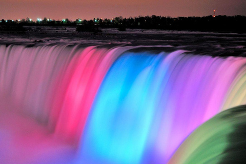 Vanuit Toronto: Niagara Falls Tour met Illumination Tower